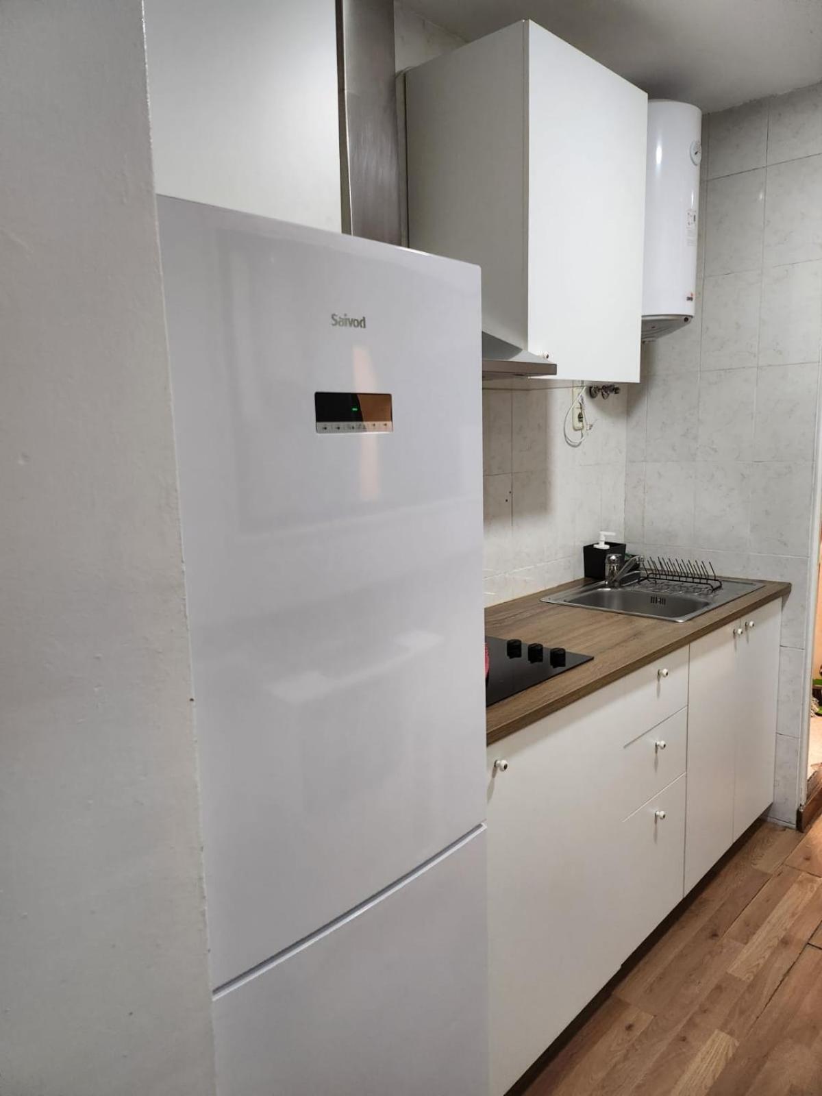 Estudio 504 M-15 Madrid Eksteriør billede