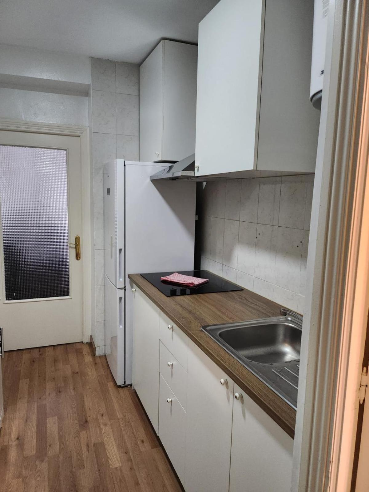 Estudio 504 M-15 Madrid Eksteriør billede